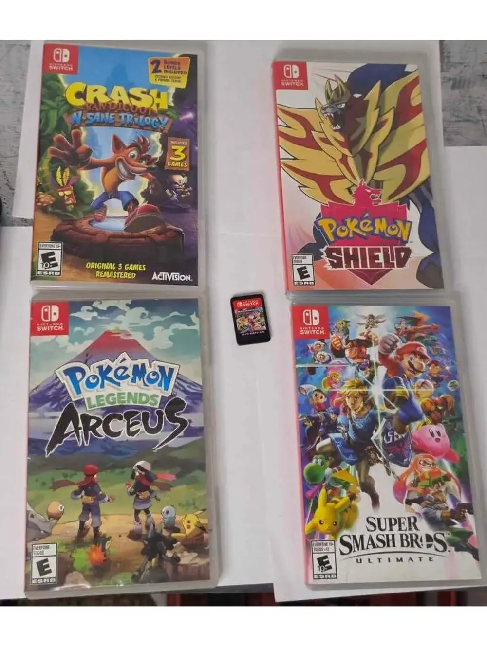 Nintendo switch bundle with 5 games HAC -001(-01)